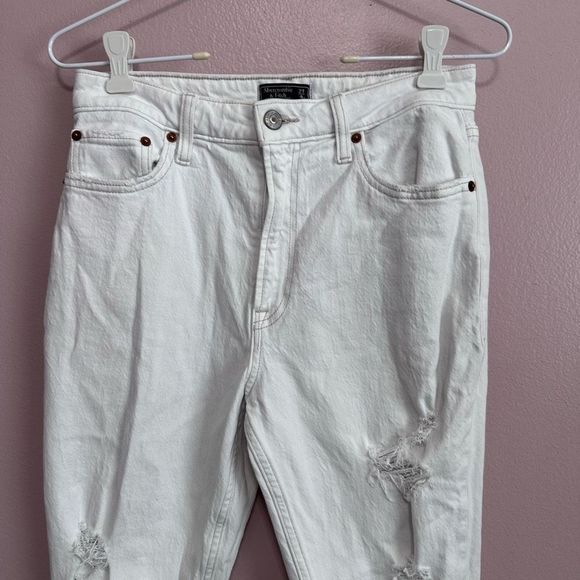 Abercrombie & Fitch Simone high rise slim white jeans 4 - Picture 4 of 6